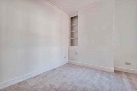 4 bedroom terraced house for sale, Walton Breck Road, Liverpool, Merseyside, L4