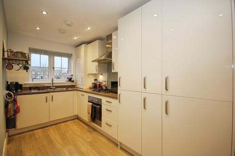 2 bedroom terraced house for sale, Royal Boulevard, Bishops Tachbrook, Leamington Spa, Warwickshire, CV33