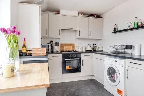 2 bedroom apartment for sale, Cunetio Gardens, White Horse Road, Marlborough
