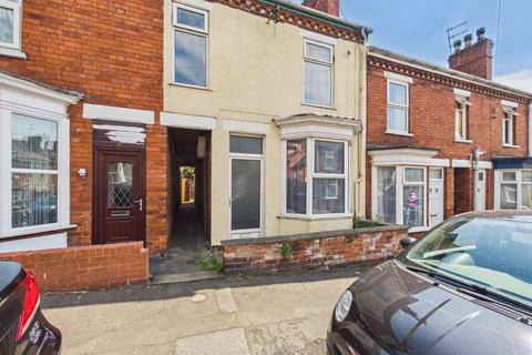 3 bedroom terraced house to rent, Oakfield Street, Lincoln