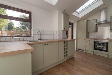 3 bedroom semi-detached house for sale, Kings Road, Fakenham, NR21