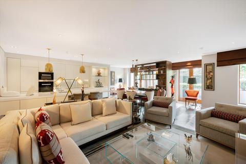 3 bedroom flat for sale, Grove End Road, St John's Wood NW8