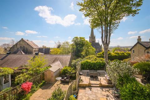 3 bedroom cottage for sale, Bramley Lane, Halifax