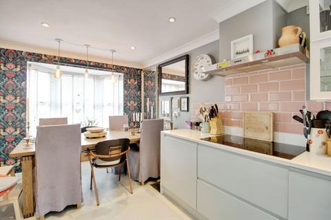 4 bedroom detached house for sale, Cranborne Chase, Taw Hill, SN25