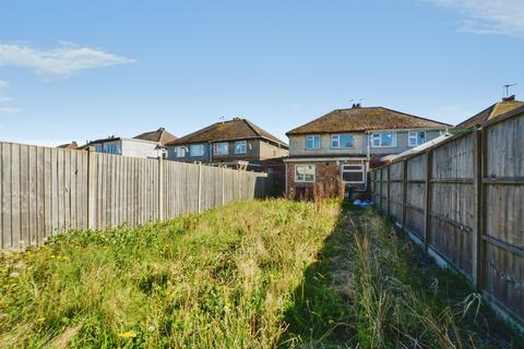 3 bedroom semi-detached house for sale, Edward Crescent, Skegness