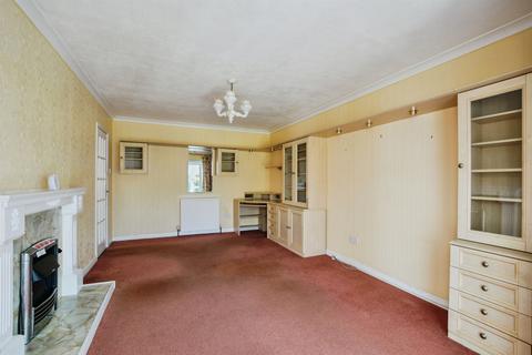 2 bedroom semi-detached bungalow for sale, Martin Way, Skegness