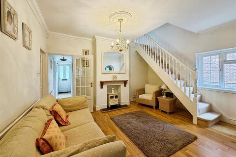 4 bedroom detached house for sale, Harrow Road, Gillingham ME7