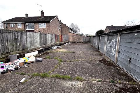 Land for sale, Garage Compound at Vaughan Way, Berkshire, SL2 2ND