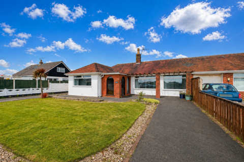 3 bedroom bungalow for sale, Windermere Avenue, Fleetwood FY7
