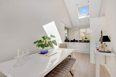 2 bedroom semi-detached bungalow for sale, Blackrod Close, Nottingham NG9