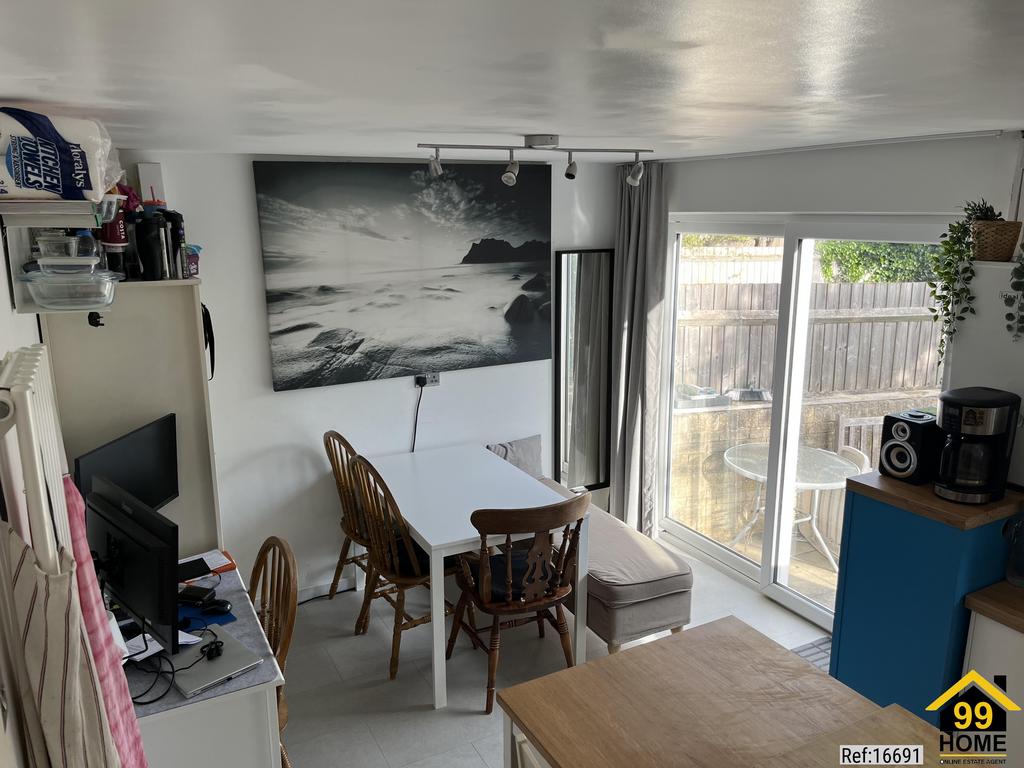 Armour Hill, Reading, United Kingdom, RG31 – pohled 3