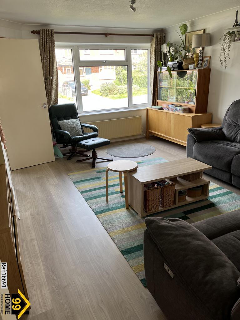 Armour Hill, Reading, United Kingdom, RG31 – další
