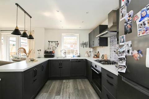 4 bedroom detached house for sale, Almond Avenue, Whittlesey, Peterborough