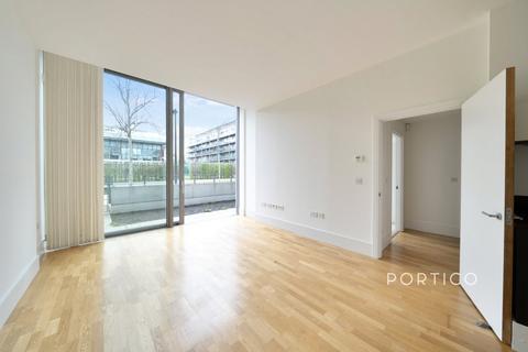 1 bedroom apartment for sale, Highbury Stadium Square, London