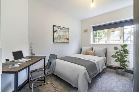5 bedroom terraced house to rent, Beeston Road, Nottingham, NG7
