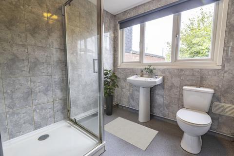 5 bedroom terraced house to rent, Beeston Road, Nottingham, NG7