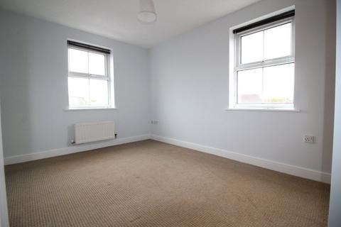 2 bedroom flat to rent, Clarks Lane, Shirley, Solihull, West Midlands, B90