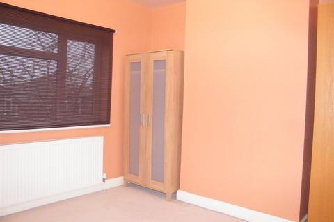 3 bedroom house to rent, Old Hall Road, Sale, M33