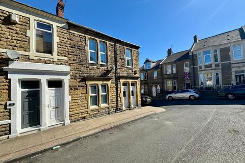 3 bed flat/apartment for rent in Gateshead NE10
