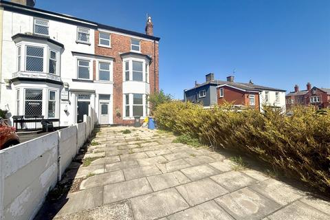 Bath Street, Southport PR9