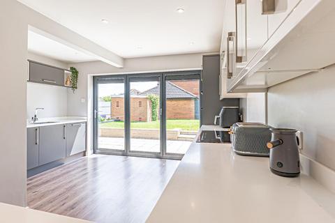 4 bedroom detached house for sale, Frithwood Crescent, Kents Hill, Milton Keynes