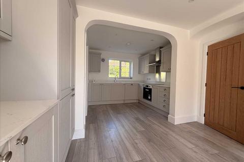 4 bedroom detached house for sale, GRAFTON ROAD, GEDDINGTON