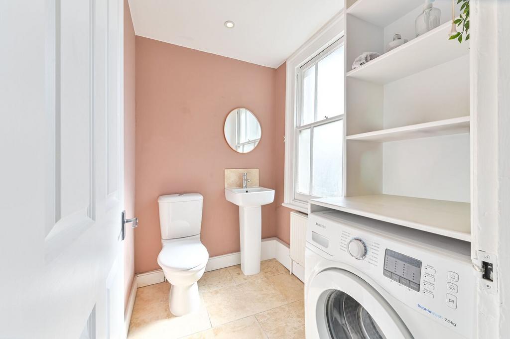 Utility room, utility