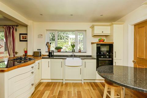 4 bedroom detached house for sale, Orchard Croft, Wales, Sheffield