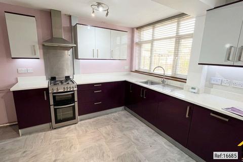 3 bedroom terraced house for sale, Willow Street, Atherton, Manchester, M46