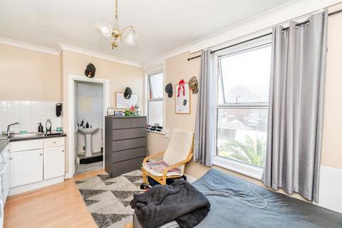 Studio for sale, Howard Road, Southampton