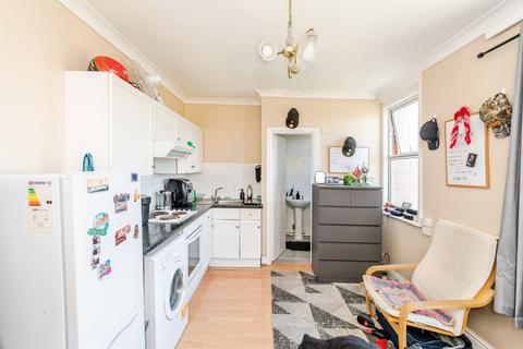 Studio for sale, Howard Road, Southampton