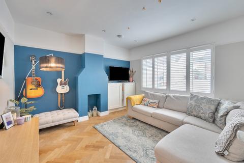 3 bedroom terraced house for sale, Kings Road, London Colney, St. Albans
