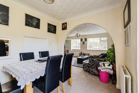 4 bedroom detached house for sale, Redenhall Road, Harleston