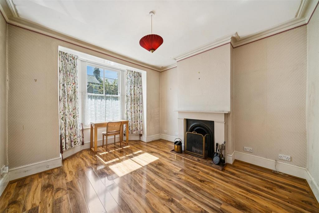 Binns Road, W4 - FOR SALE