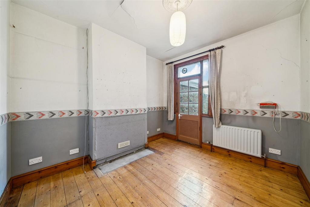 Binns Road, W4 - FOR SALE