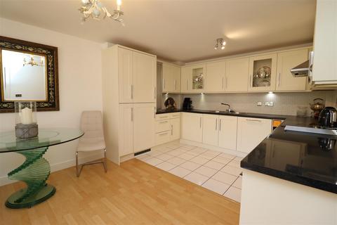 undefined, Hellyer Close, North Ferriby