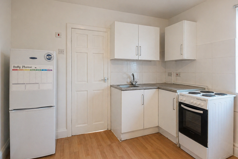 Studio to rent, Wick Road, London E9