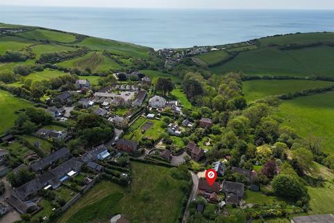 4 bedroom detached house for sale, Eype