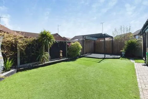 5 bedroom detached house for sale – pohled 2