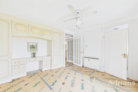 undefined, Alexander Mews, Howe Green, CM2 7TT