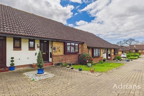 undefined, Alexander Mews, Howe Green, CM2 7TT