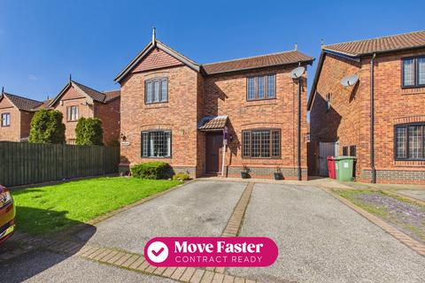 2 bedroom semi-detached house for sale, The Brambles, Barrow-Upon-Humber, Lincolnshire, DN19 7TG