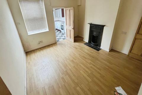 2 bedroom house for sale, Cross Street, Lincoln