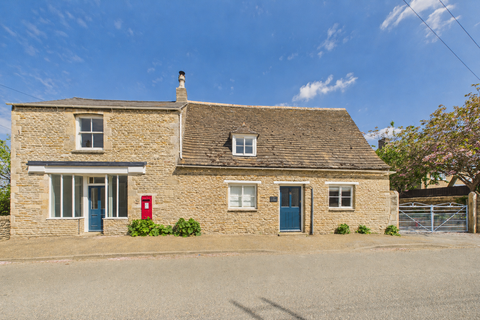 4 bedroom detached house for sale, Main Street, Yarwell, Northamptonshire, PE8