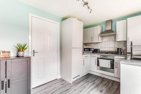 2 bed terraced house for rent in Limestone Road, West Yorkshire WF1