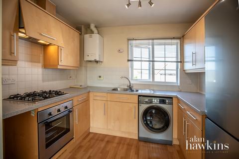 2 bedroom flat to rent, Rysy Court, Swindon, SN25