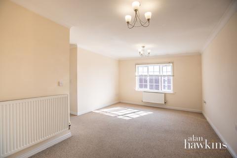2 bedroom flat to rent, Rysy Court, Swindon, SN25