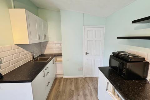 Studio to rent, Studley Manor, 270 Frome Road