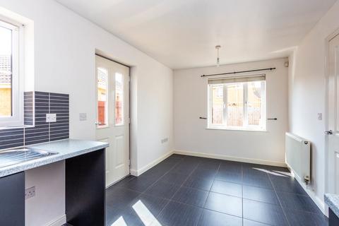 3 bedroom detached house for sale, Vicarage Road, Rushden NN10