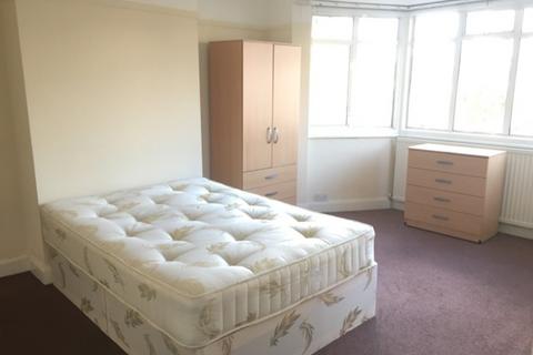 House share to rent, Hale Lane, Edgware HA8